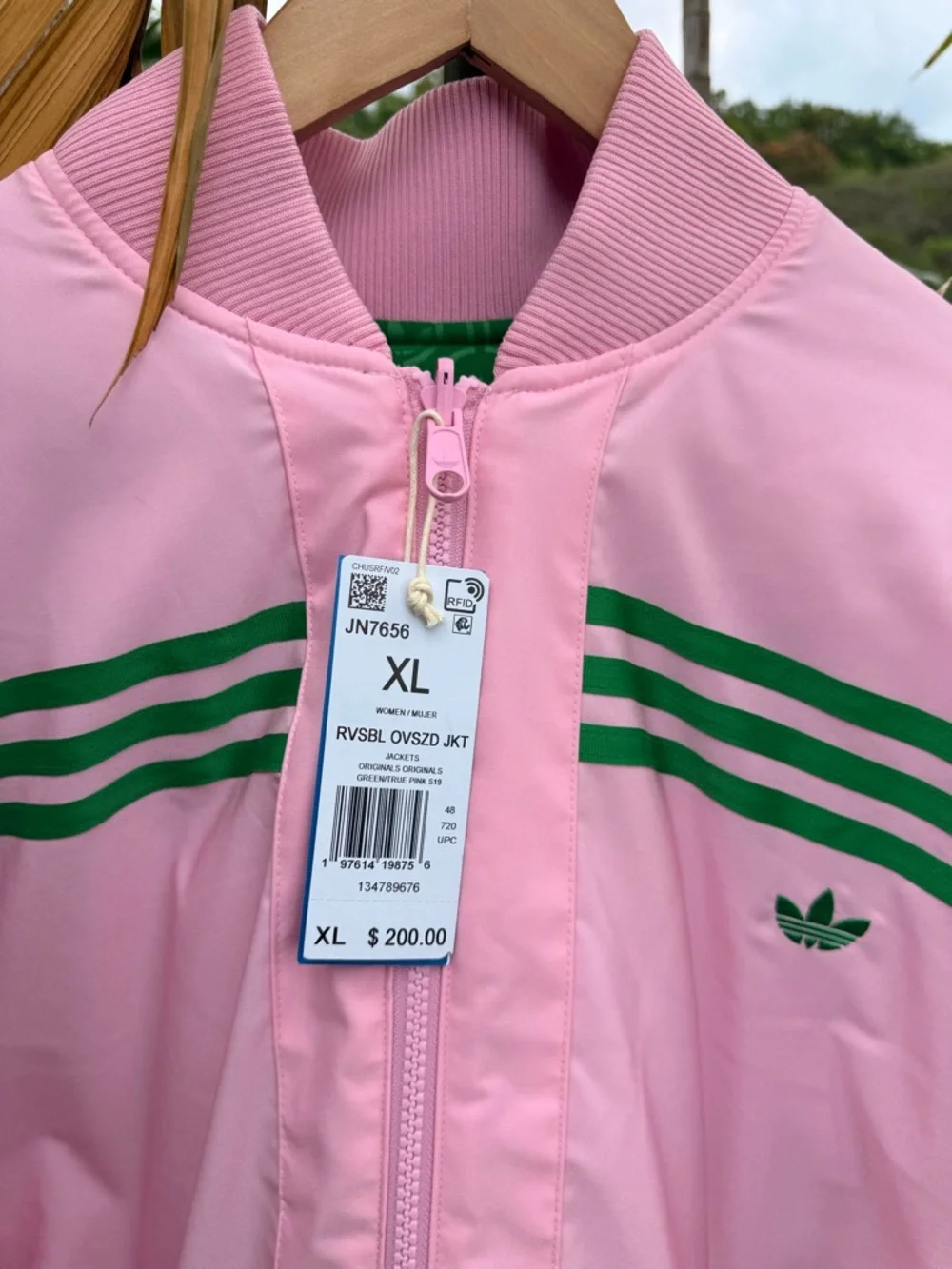 Adidas Reversible Oversized Insulated Jacket - Picture 3 of 9